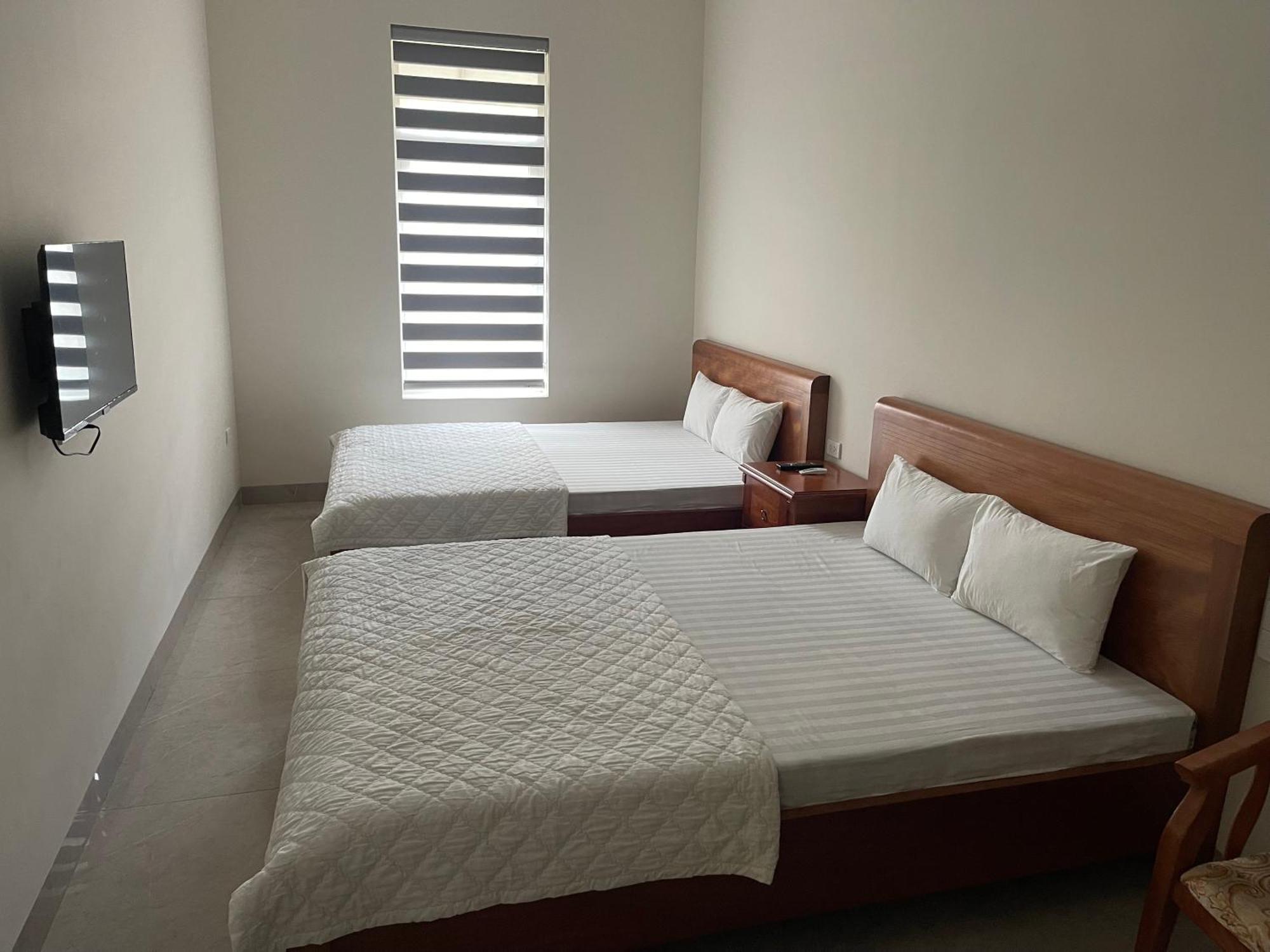 Thien Binh Hotel Hòa Bình Extérieur photo